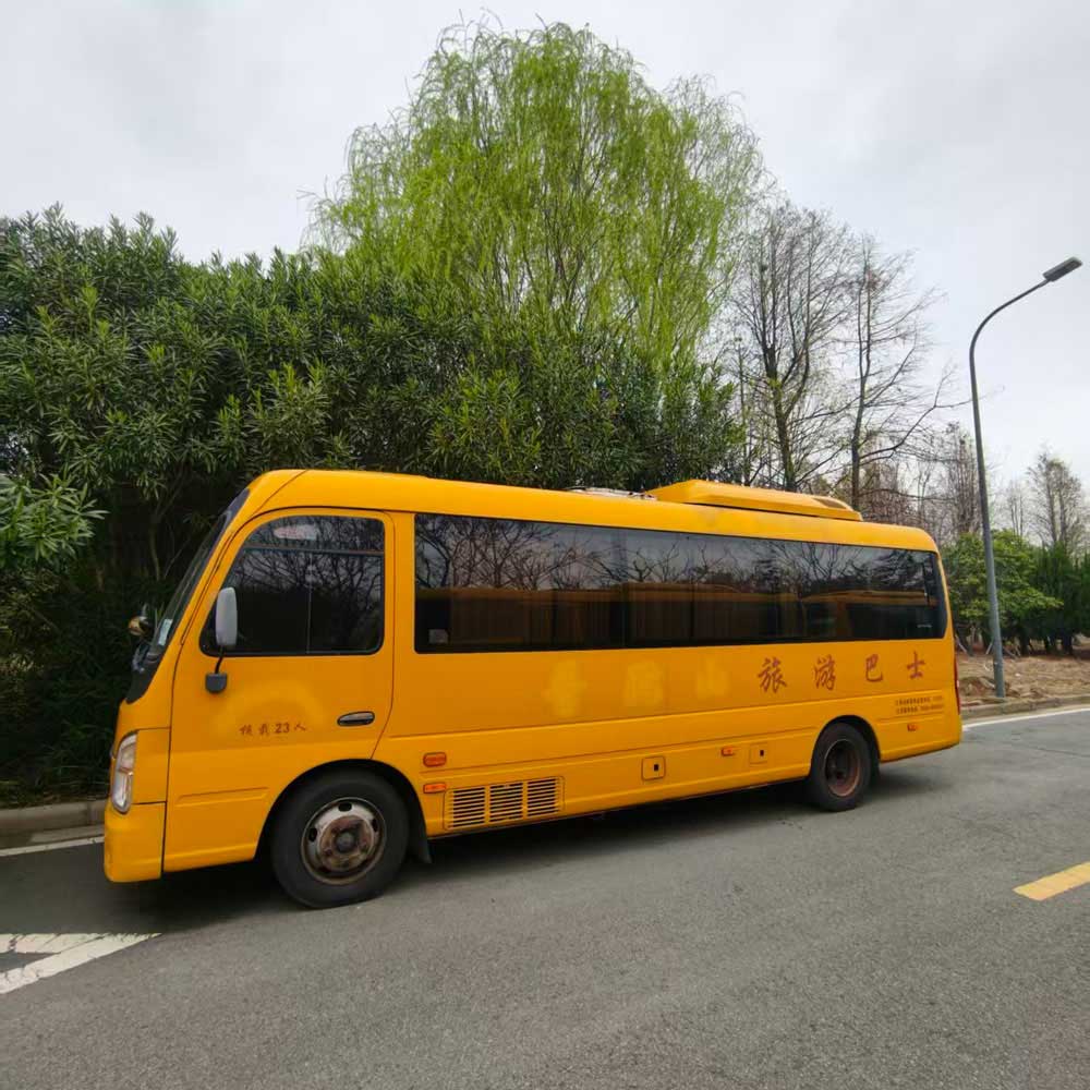 Hyundai Kangendi 23 መቀመጫዎች ናፍጣ ያገለገለ አውቶቡስ