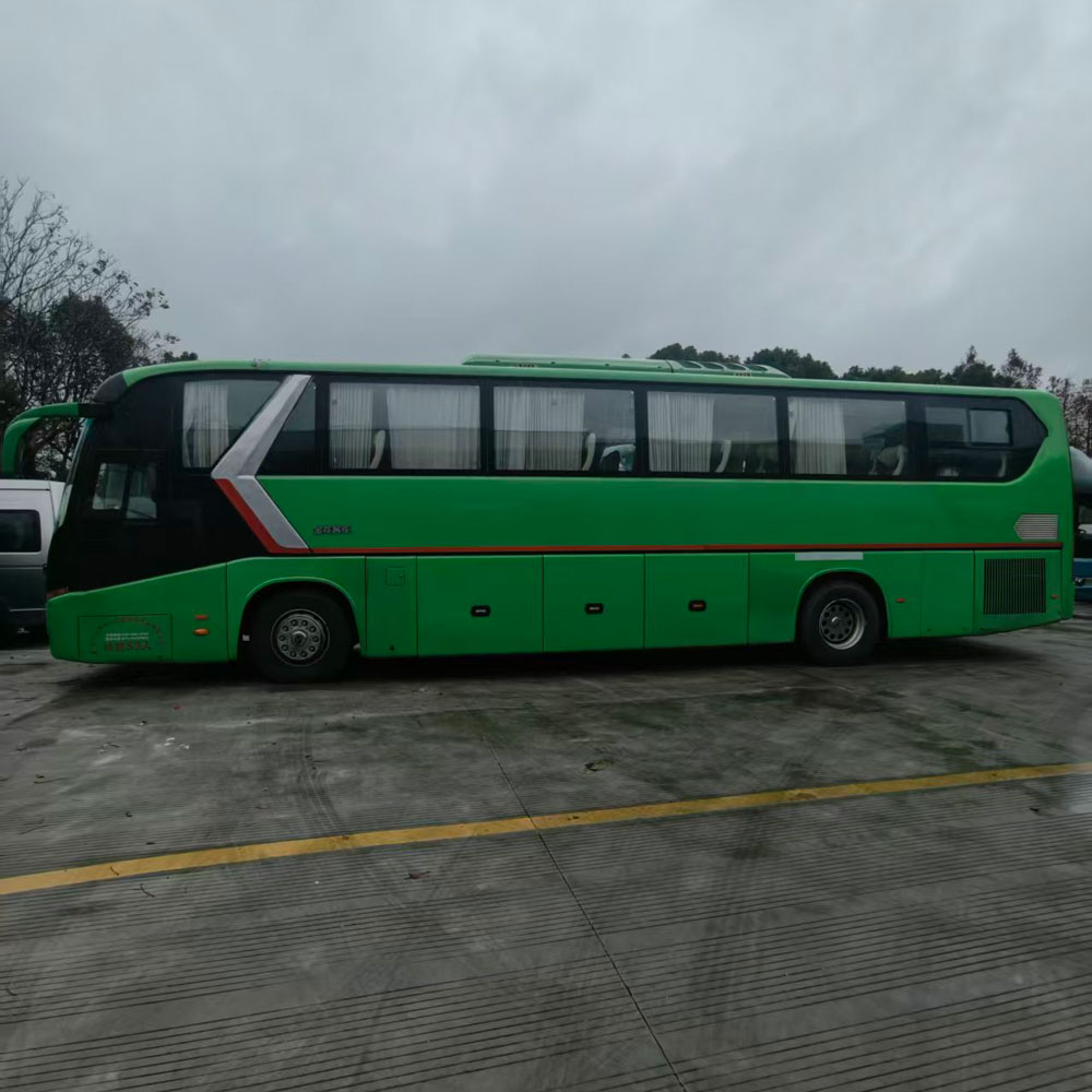 Kinglong 53 መቀመጫዎች ናፍጣ ያገለገለ አውቶቡስ